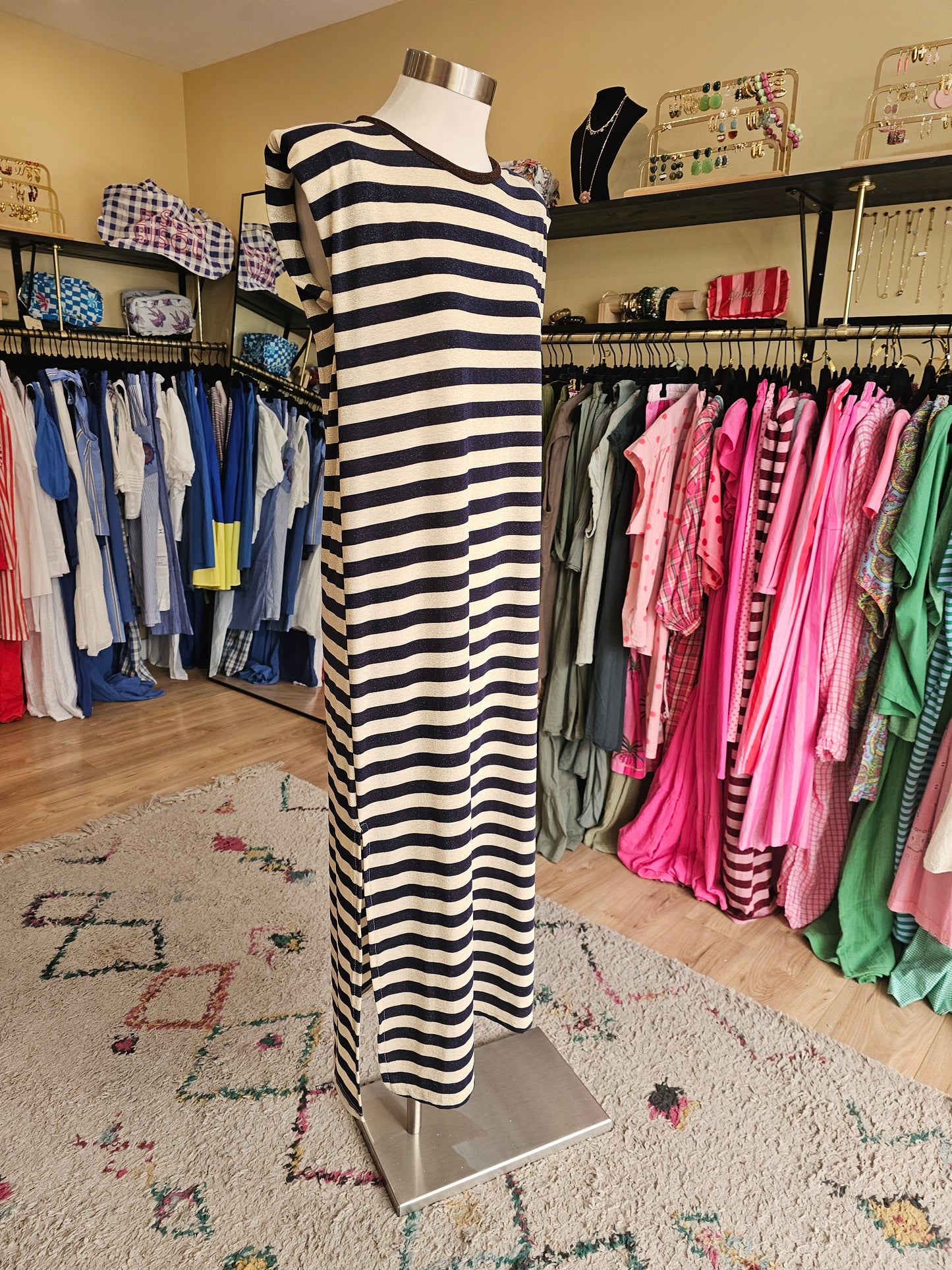 Robe rayée marine