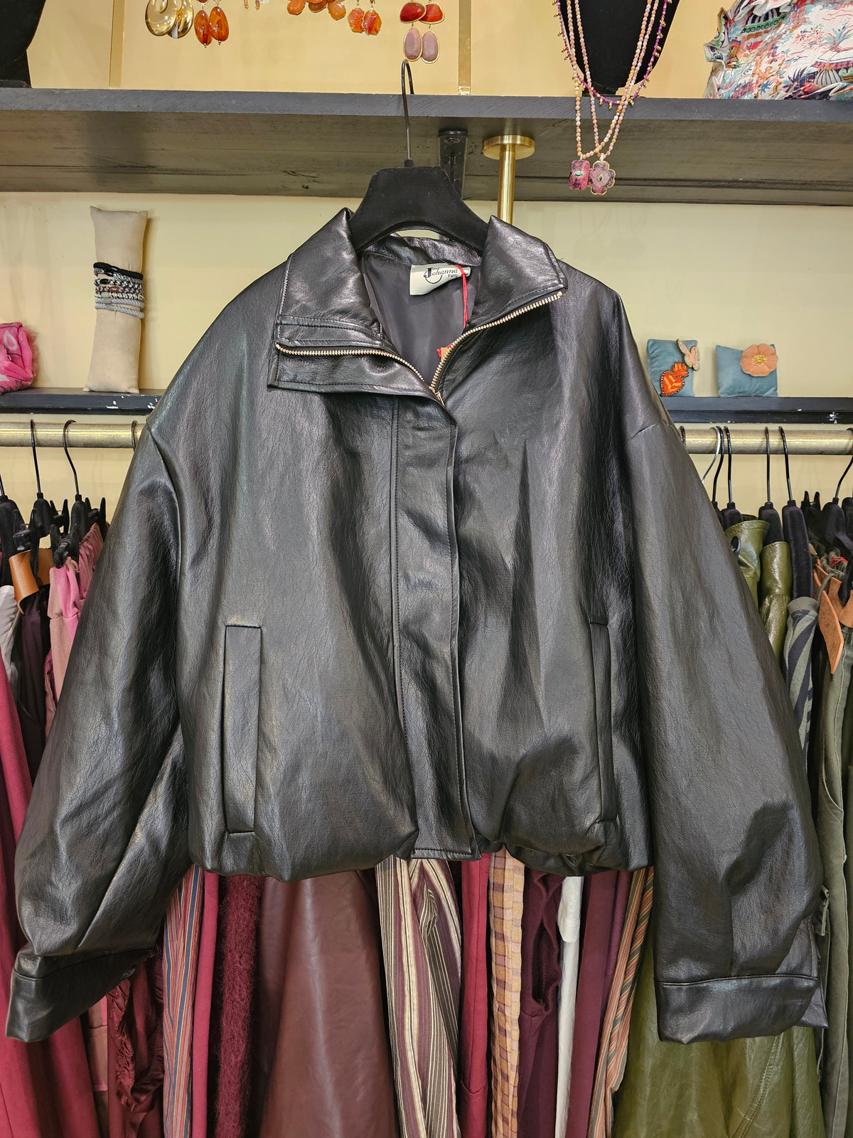 Blouson en simili noir johanna Paris