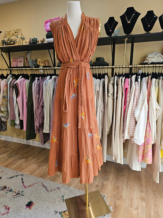 Robe longue brodée oiseaux