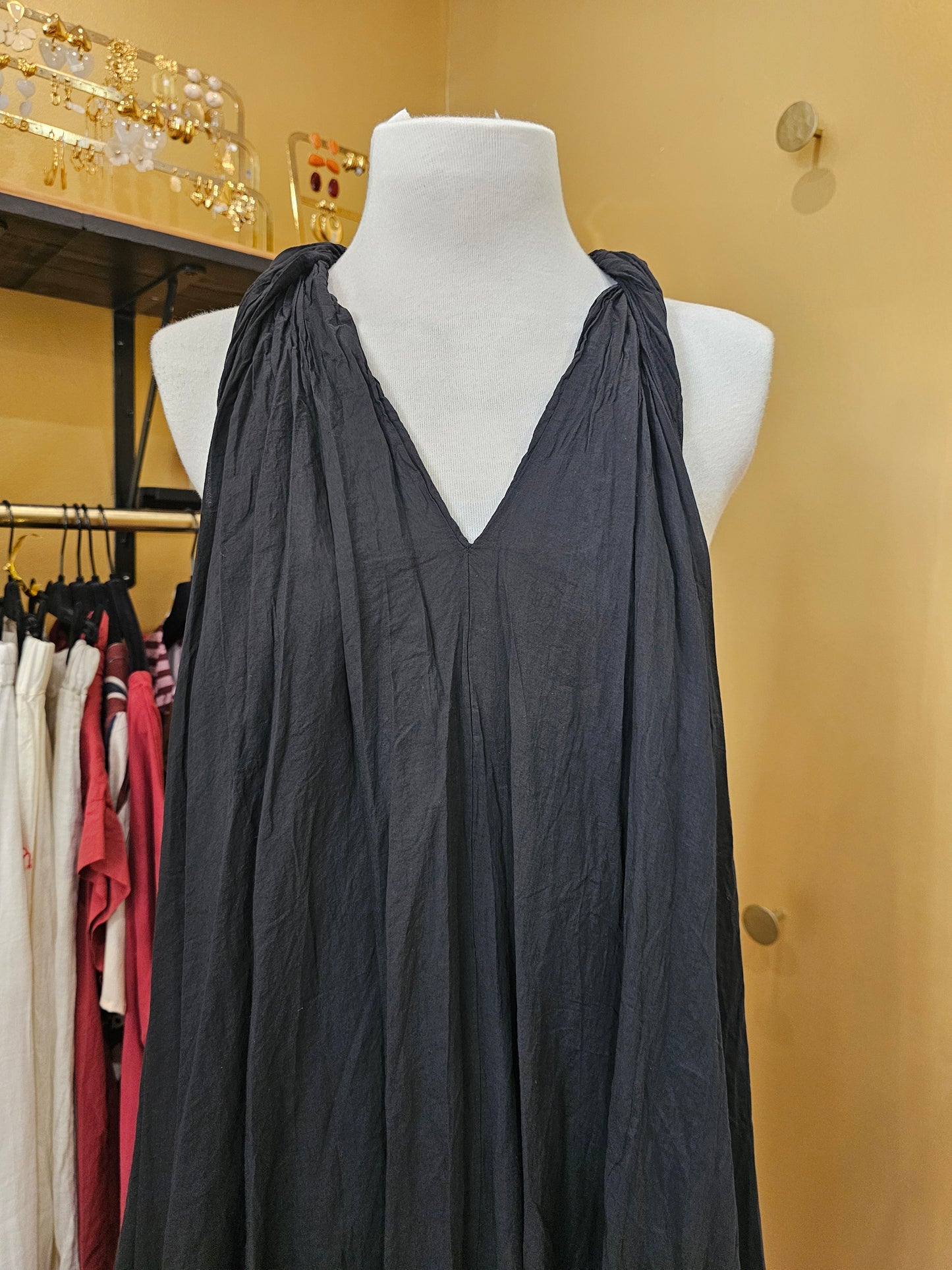 Robe noire johanna paris