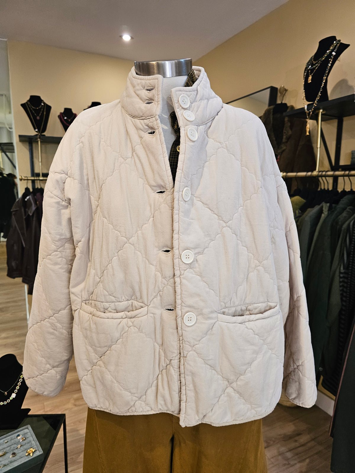 Veste ecrue en velours milleraie Johanna Paris