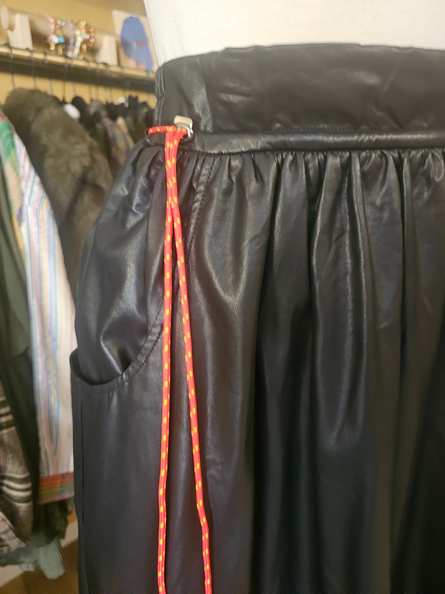 Jupe simili cuir Adoré Paris