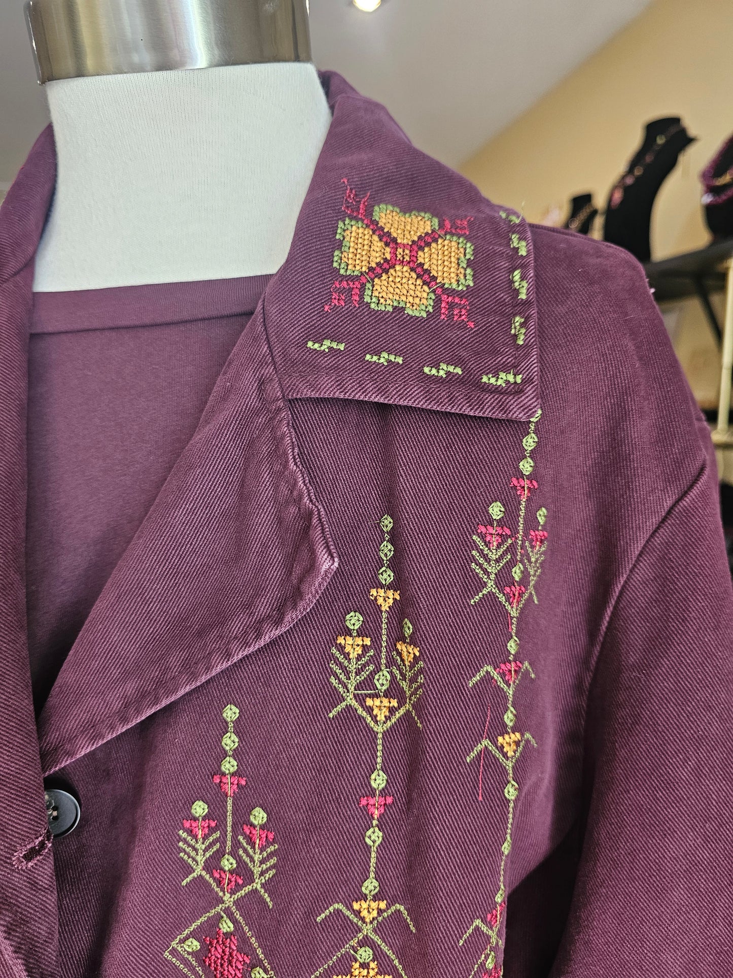 Veste brodée – Johanna Paris