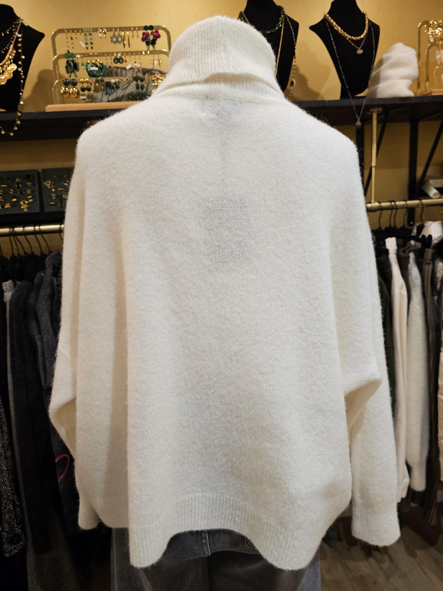 Pull col roulé ecru Johanna Paris