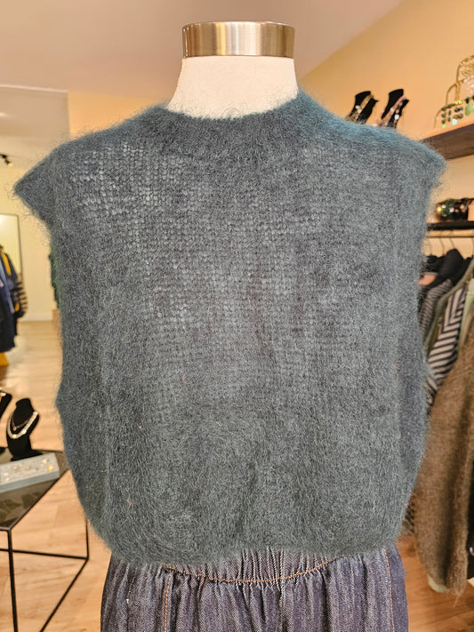 Pull debardeur vert en mohair