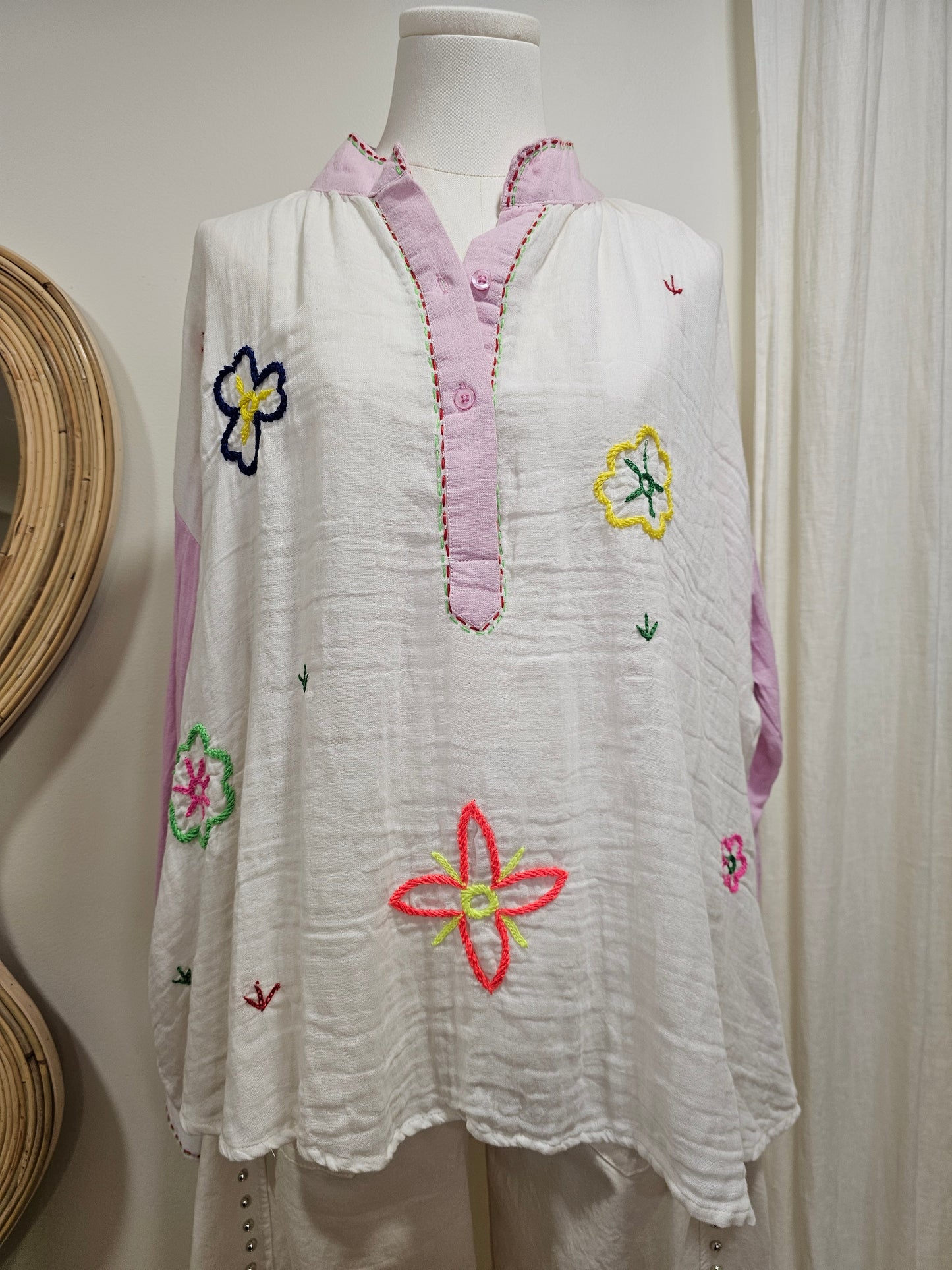 Blouse brodée The corner