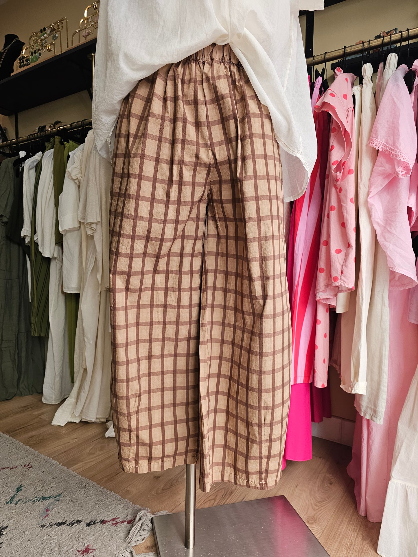 Pantalon à carreaux camel Johanna paris