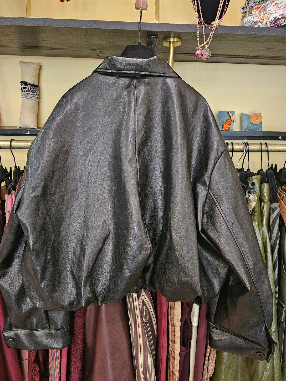 Blouson en simili noir johanna Paris