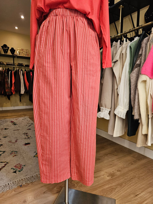 Pantalon magique rayé corail