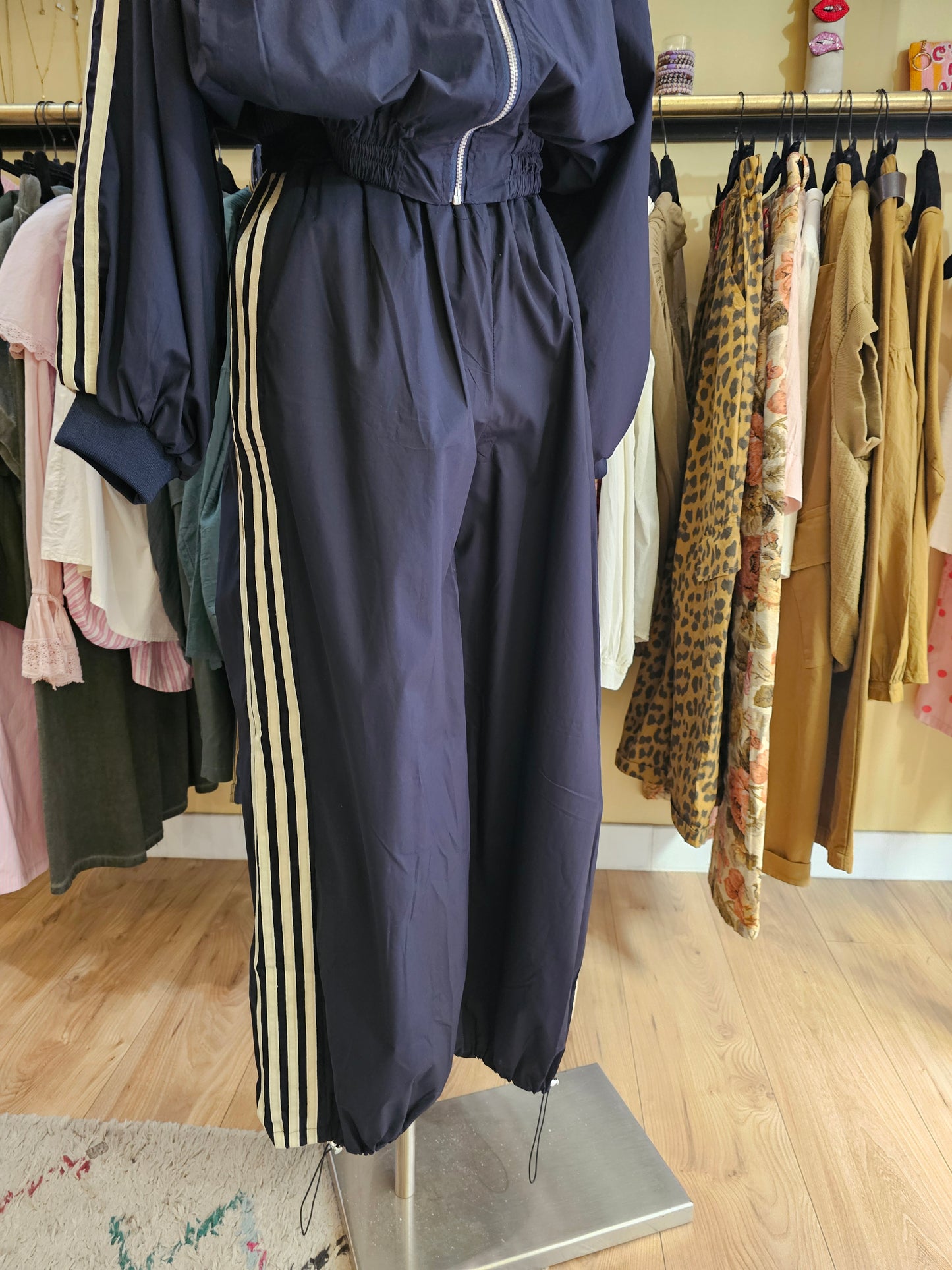 Pantalon marine 3 bandes