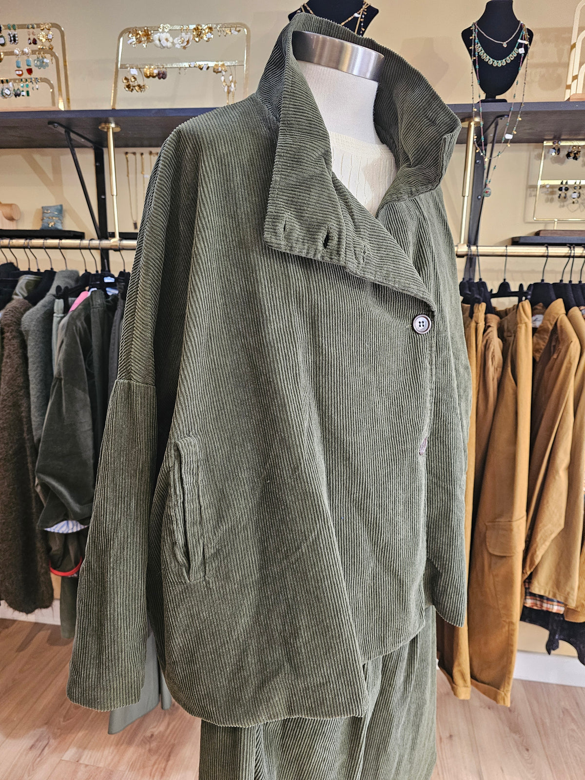 Veste en velours cotelé kaki Johanna Paris