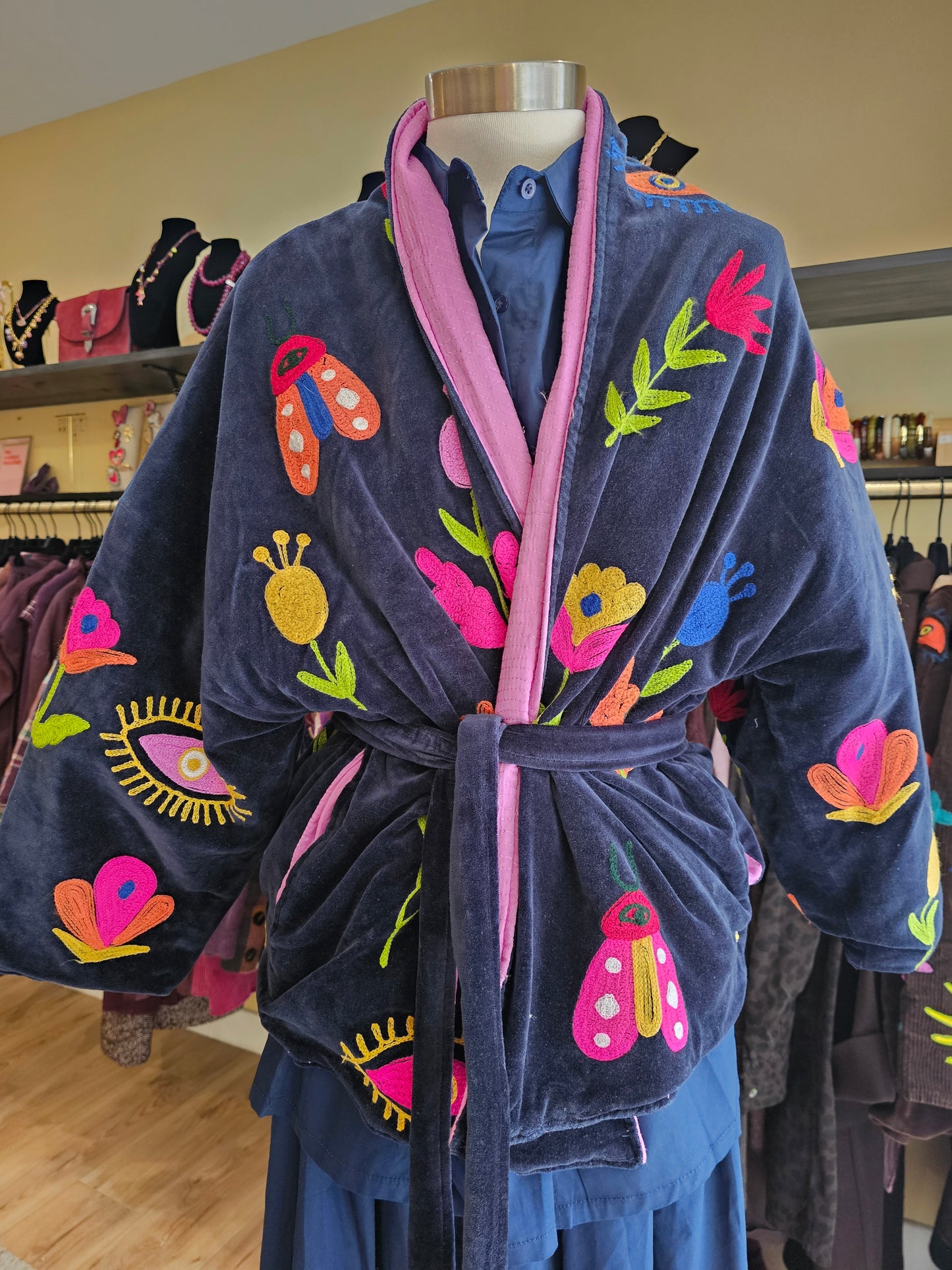 Kimono brodé marine The corner