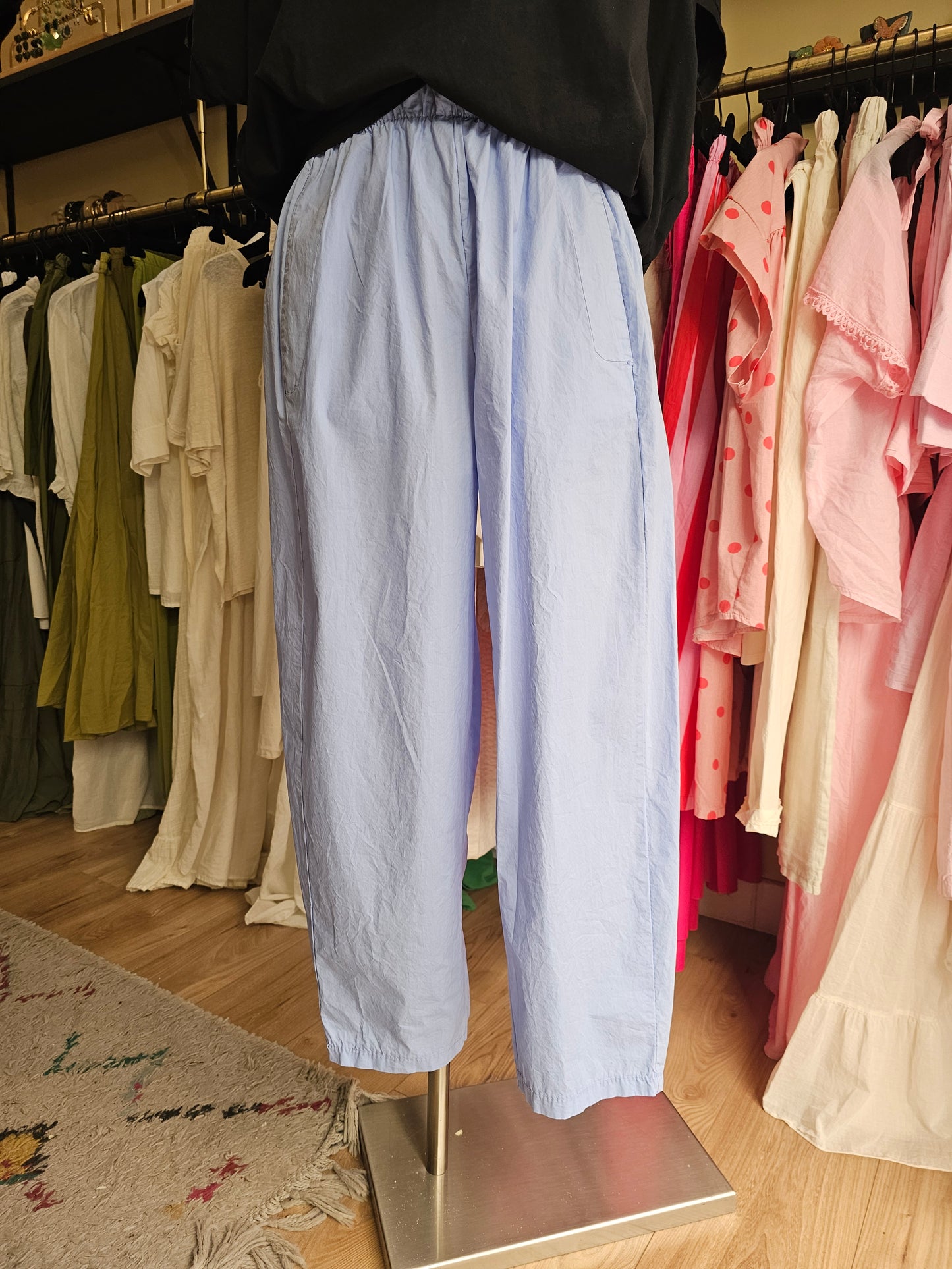 Pantalon magic bleu clair johanna paris
