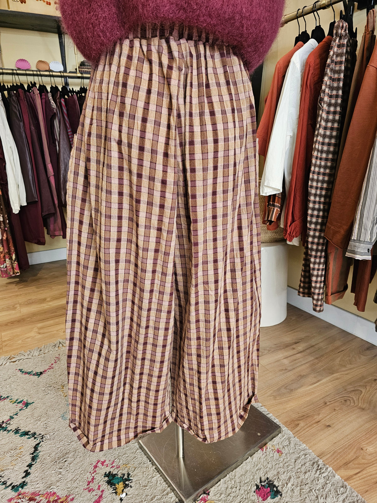 Pantalon large à carreaux