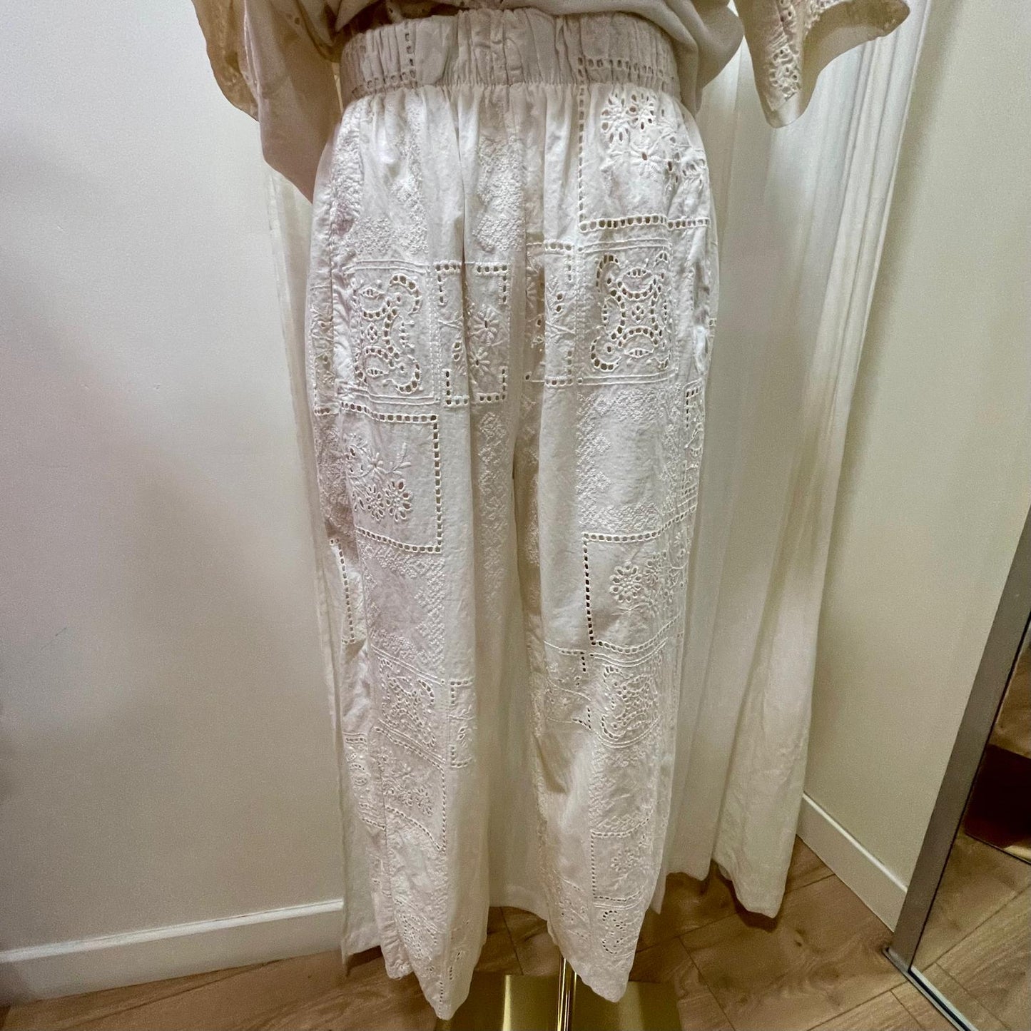 Pantalon broderie anglaise Johanna paris