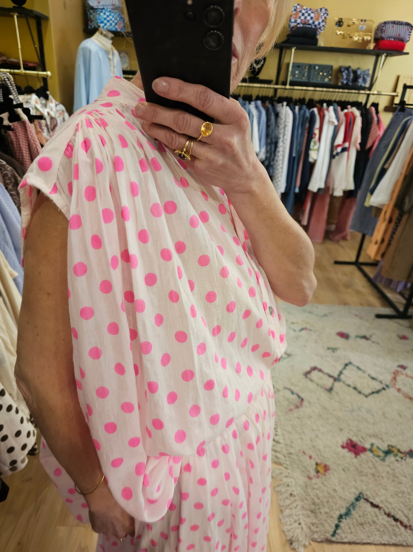 Chemise sans manche à pois rose Johanna Paris