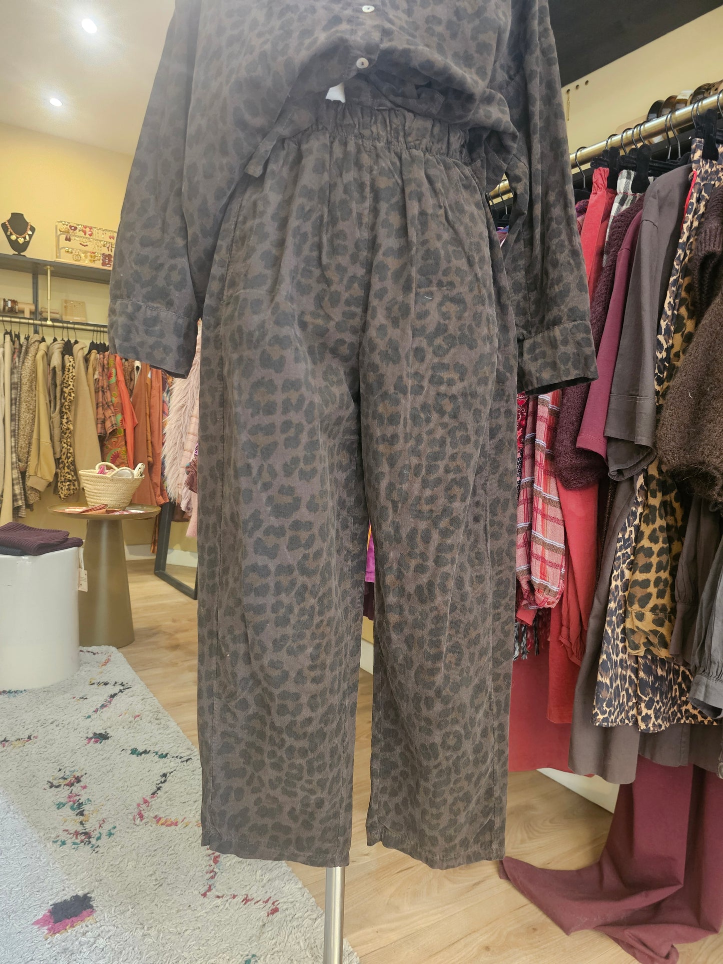 Pantalon magique leopard Johanna Paris