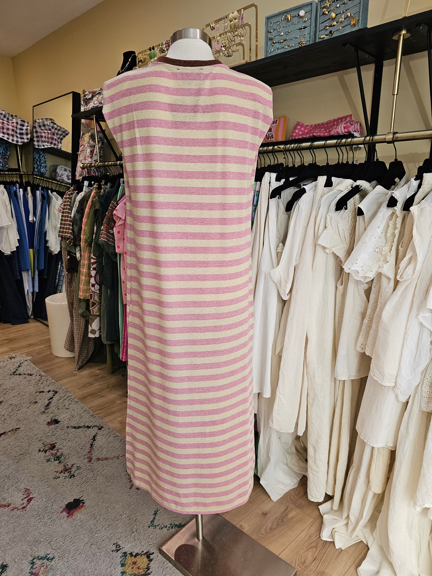 Robe lurex epaulée