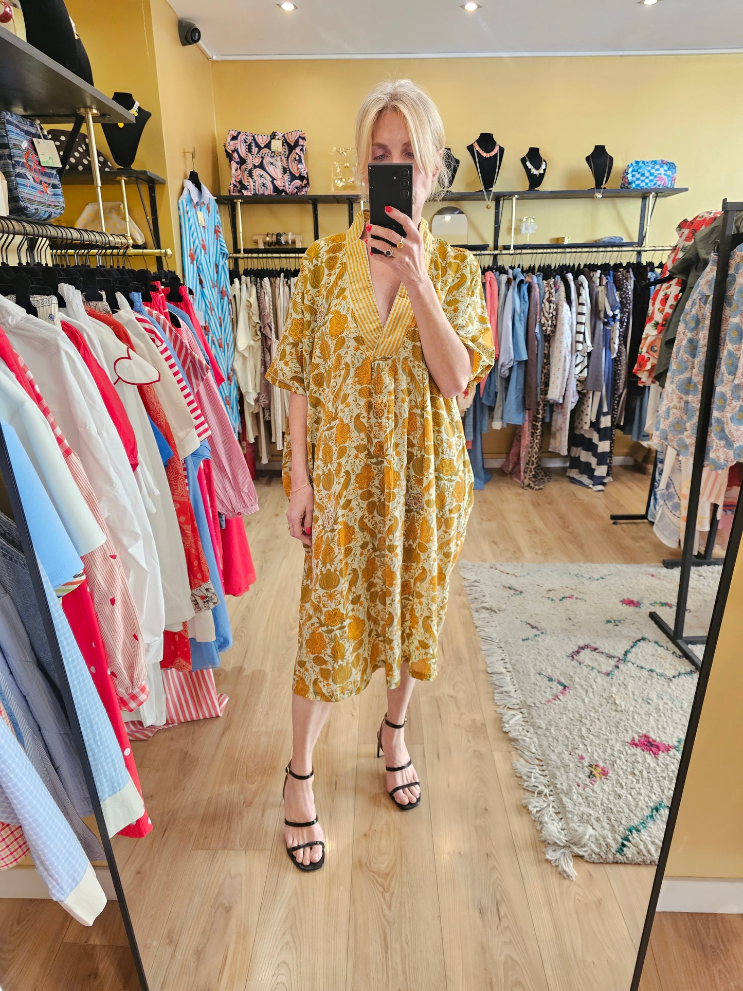 Robe tunique brodée