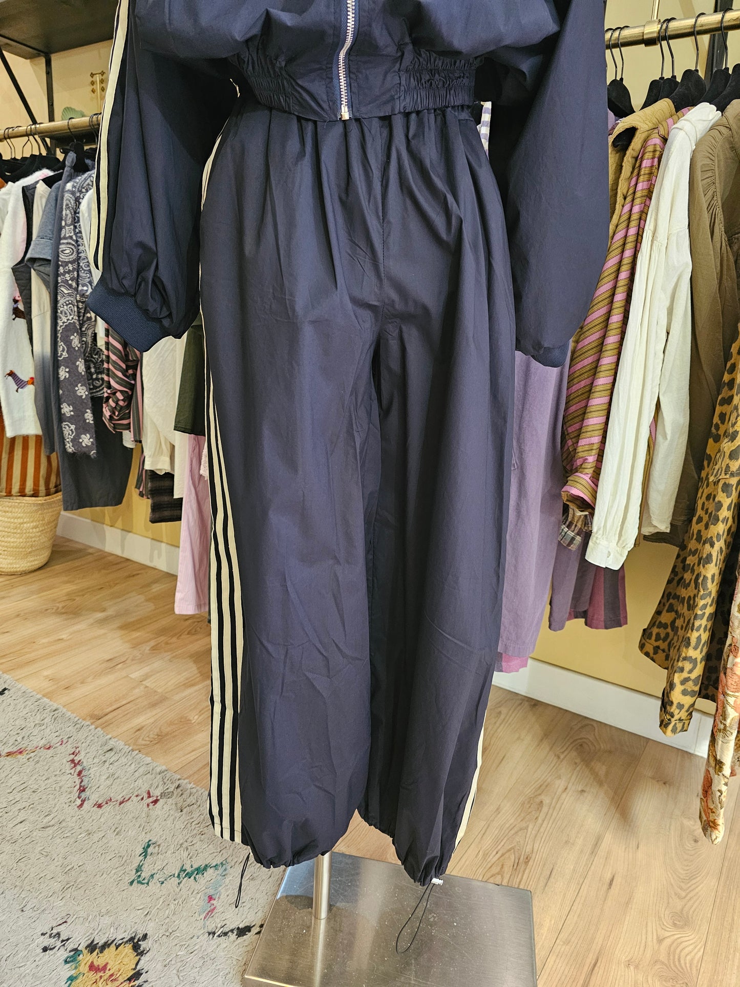 Pantalon marine 3 bandes