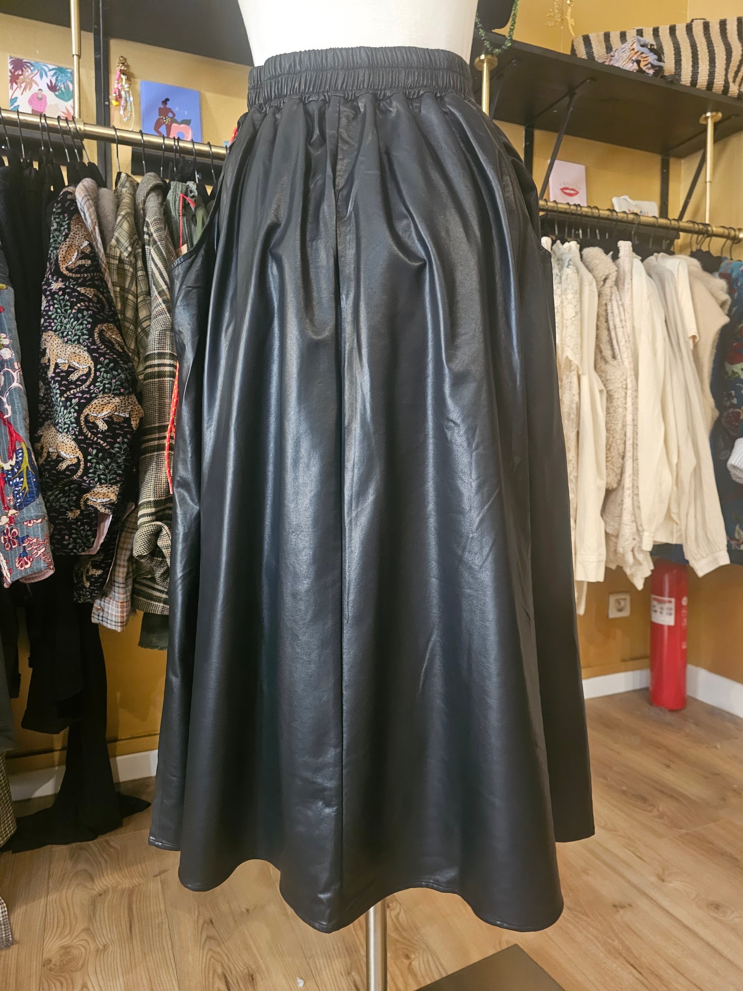 Jupe simili cuir Adoré Paris