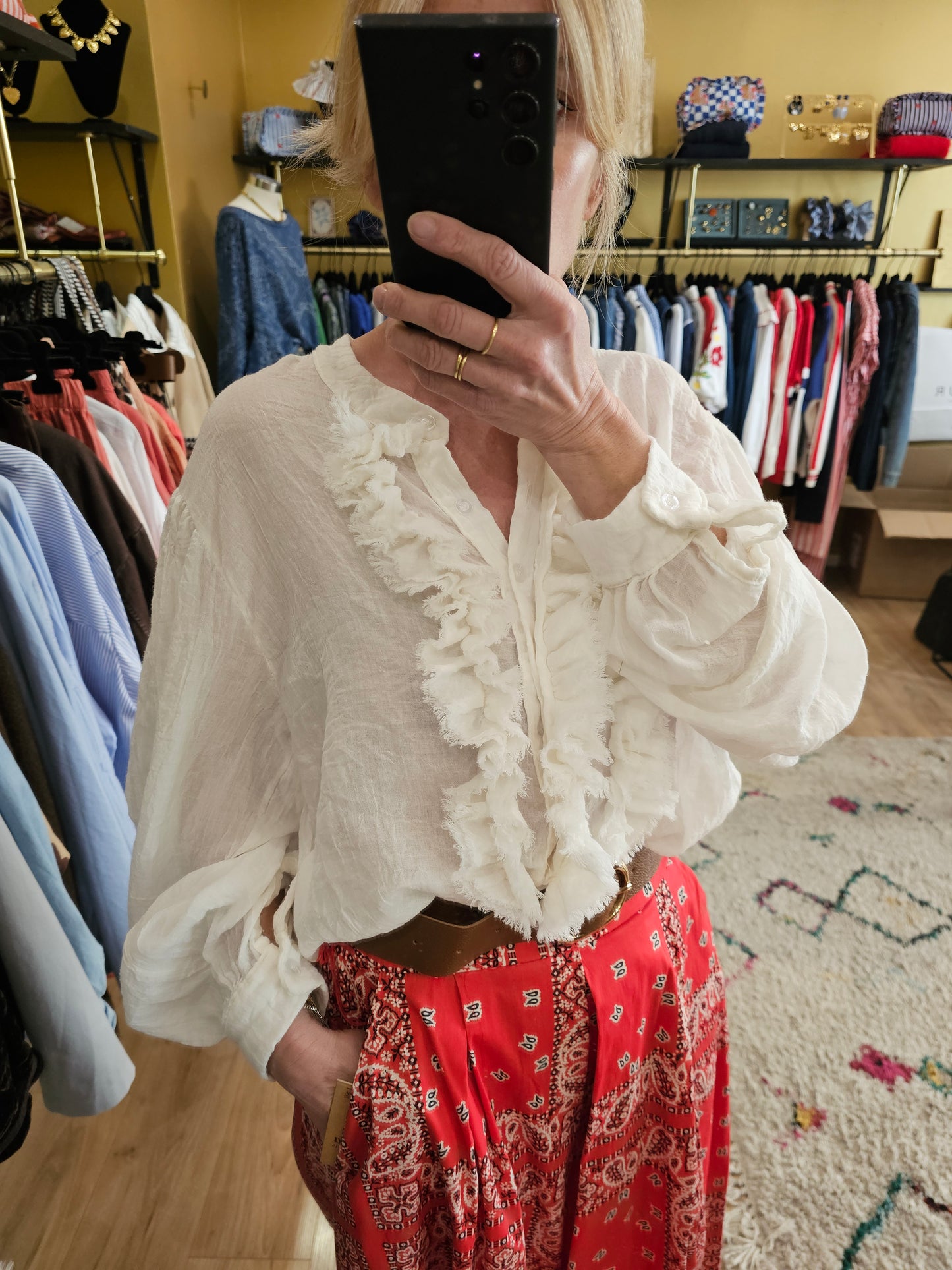 Chemise à volants