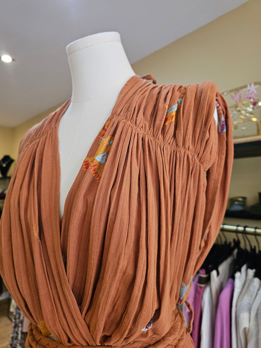 Robe longue brodée oiseaux