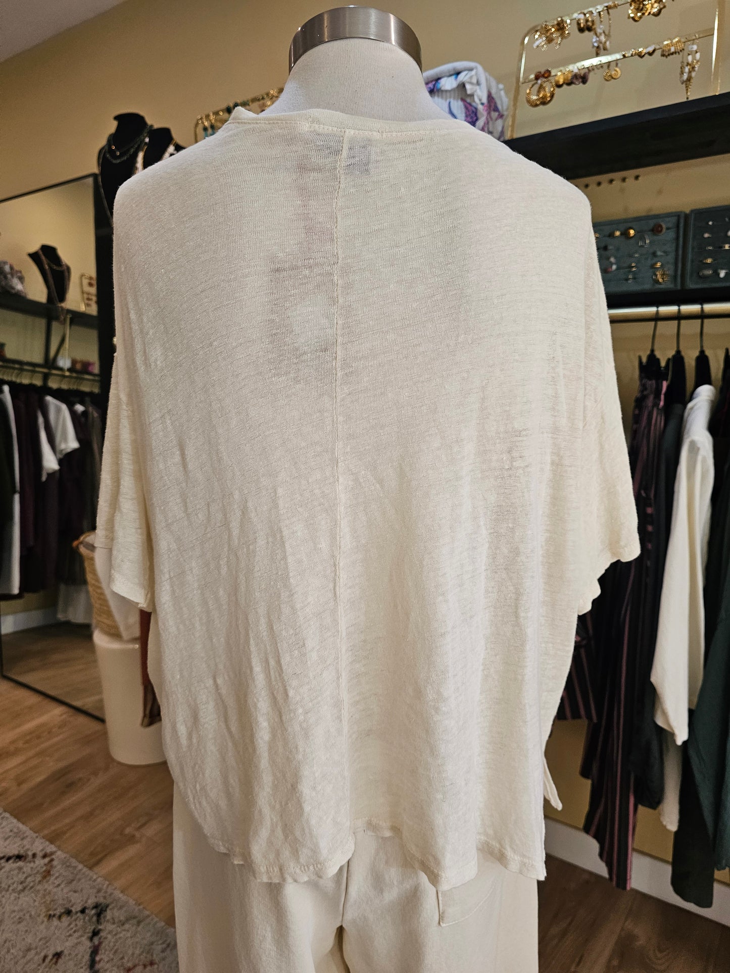 Tshirt en lin ecru johanna paris