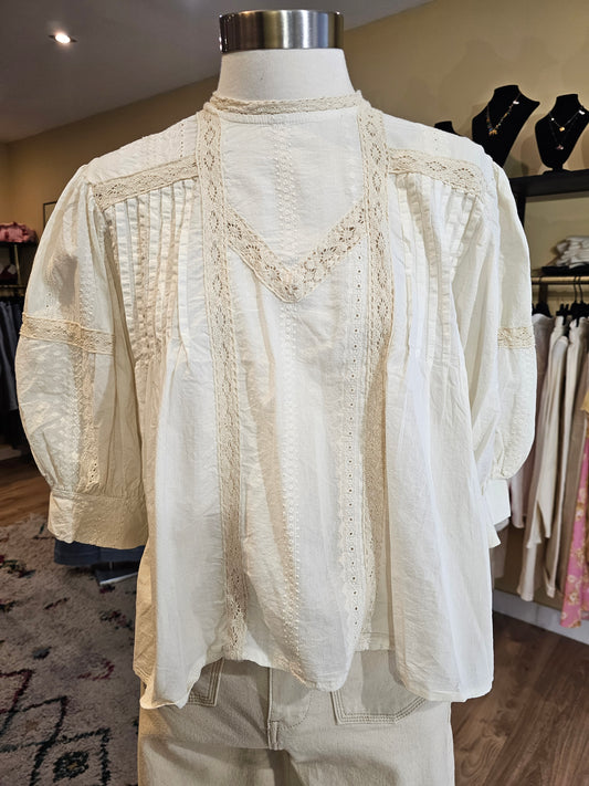 Top ecrue dentelle Johanna Paris