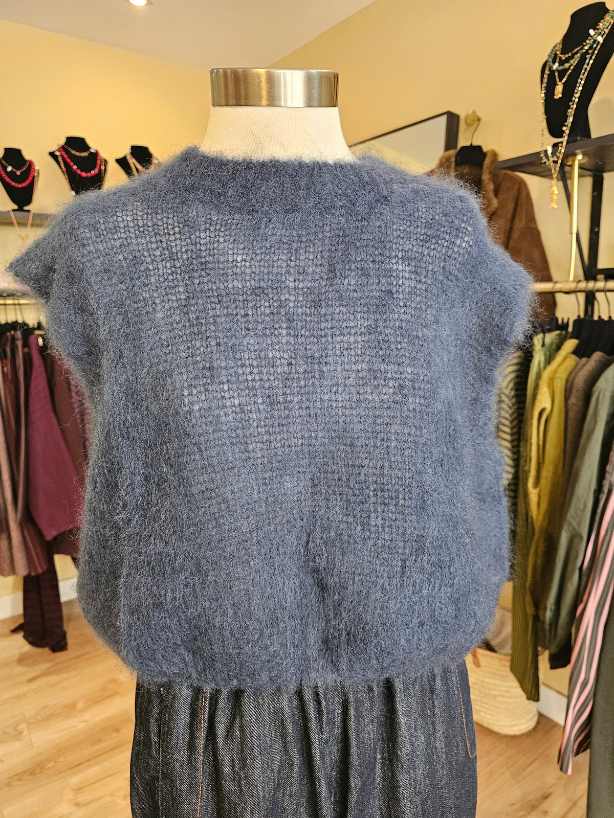 Pull debardeur marine en mohair