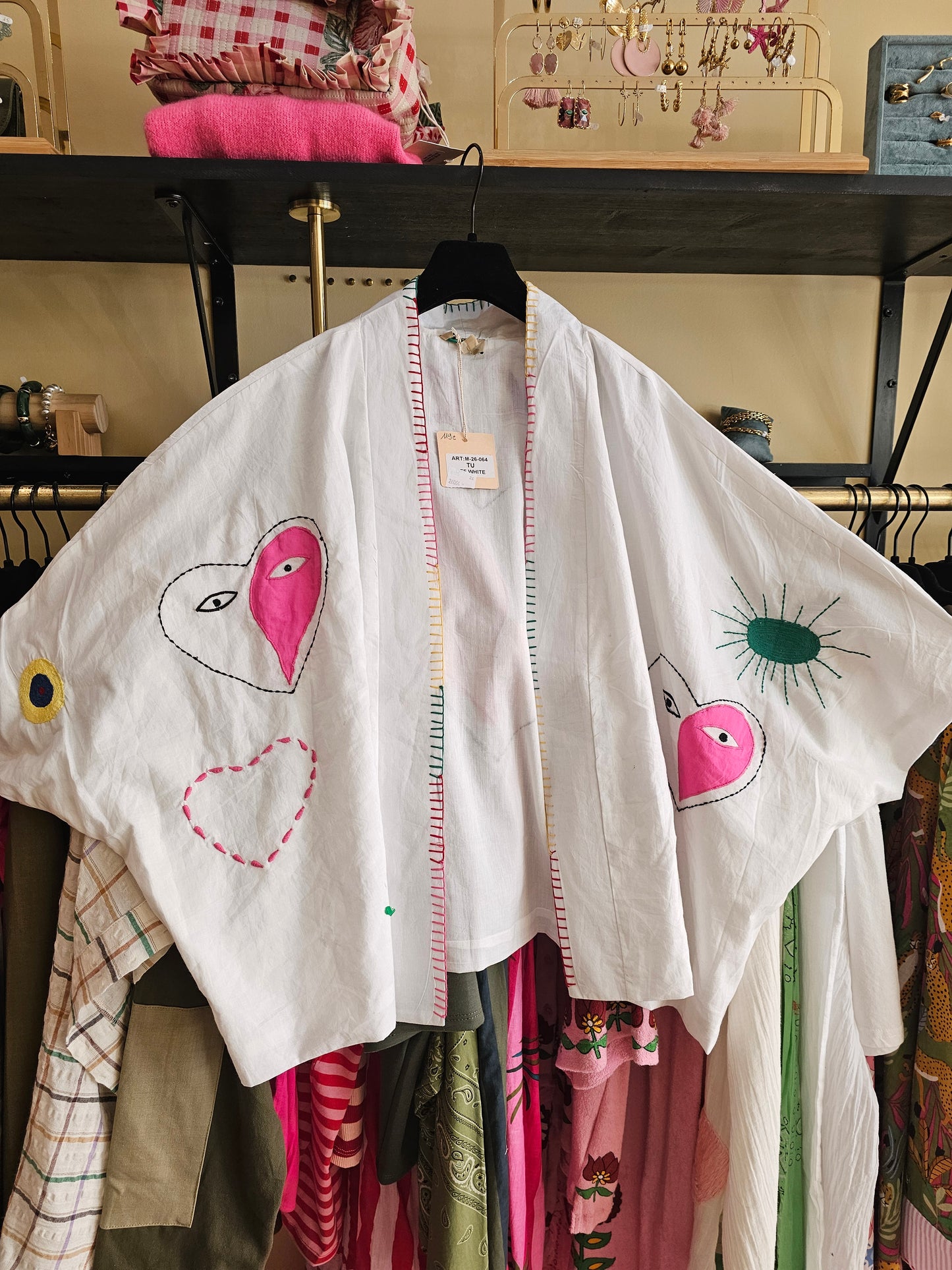 Kimono the corner
