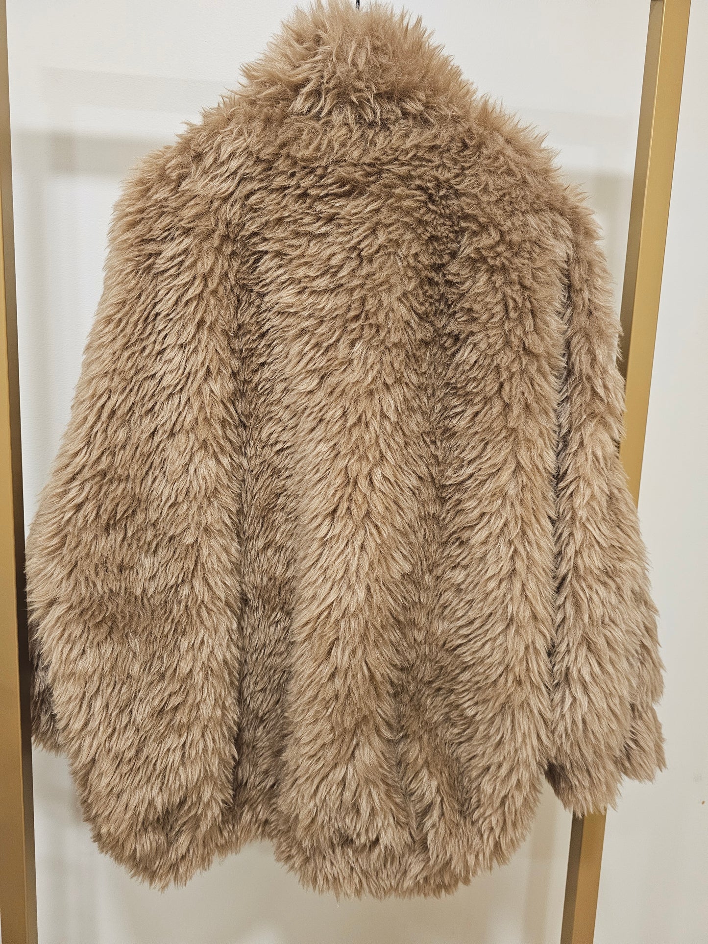Veste en fausse fourrure The corner