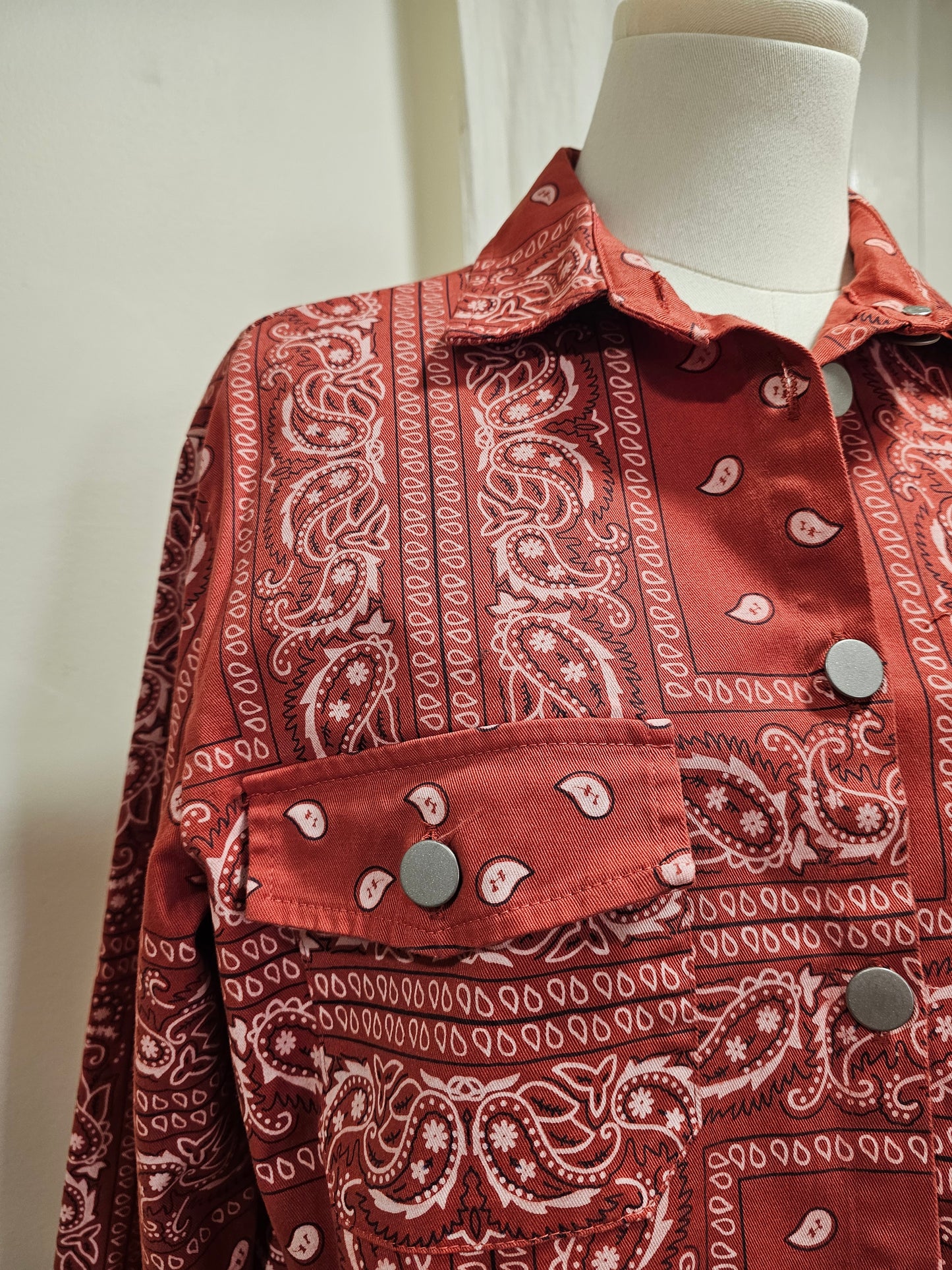 Chemise bandana rouge