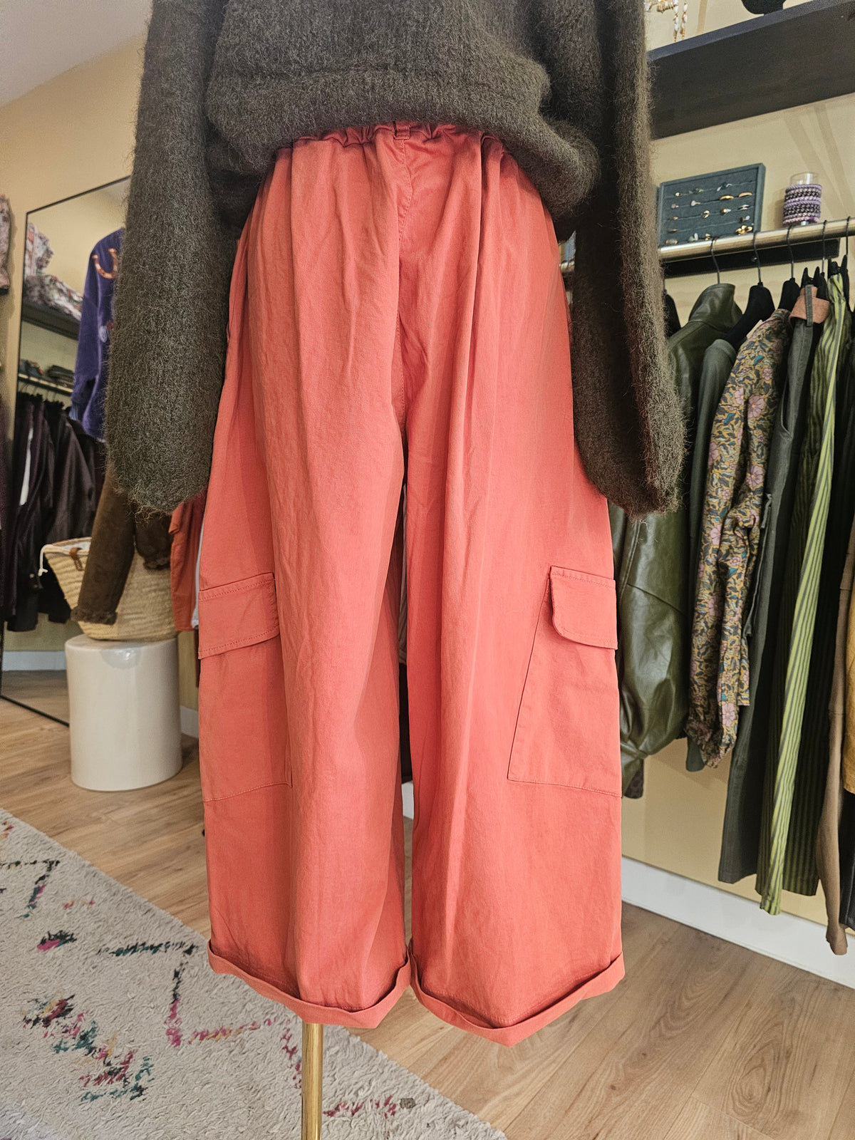 Pantalon magique cargo terracotta johanna paris