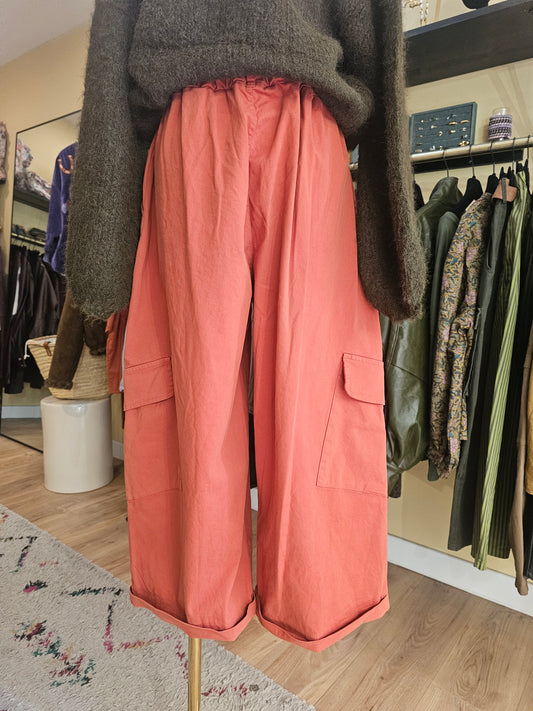 Pantalon magique cargo terracotta johanna paris