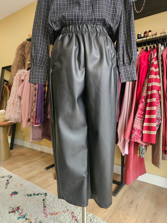 Pantalon magique simili cuir