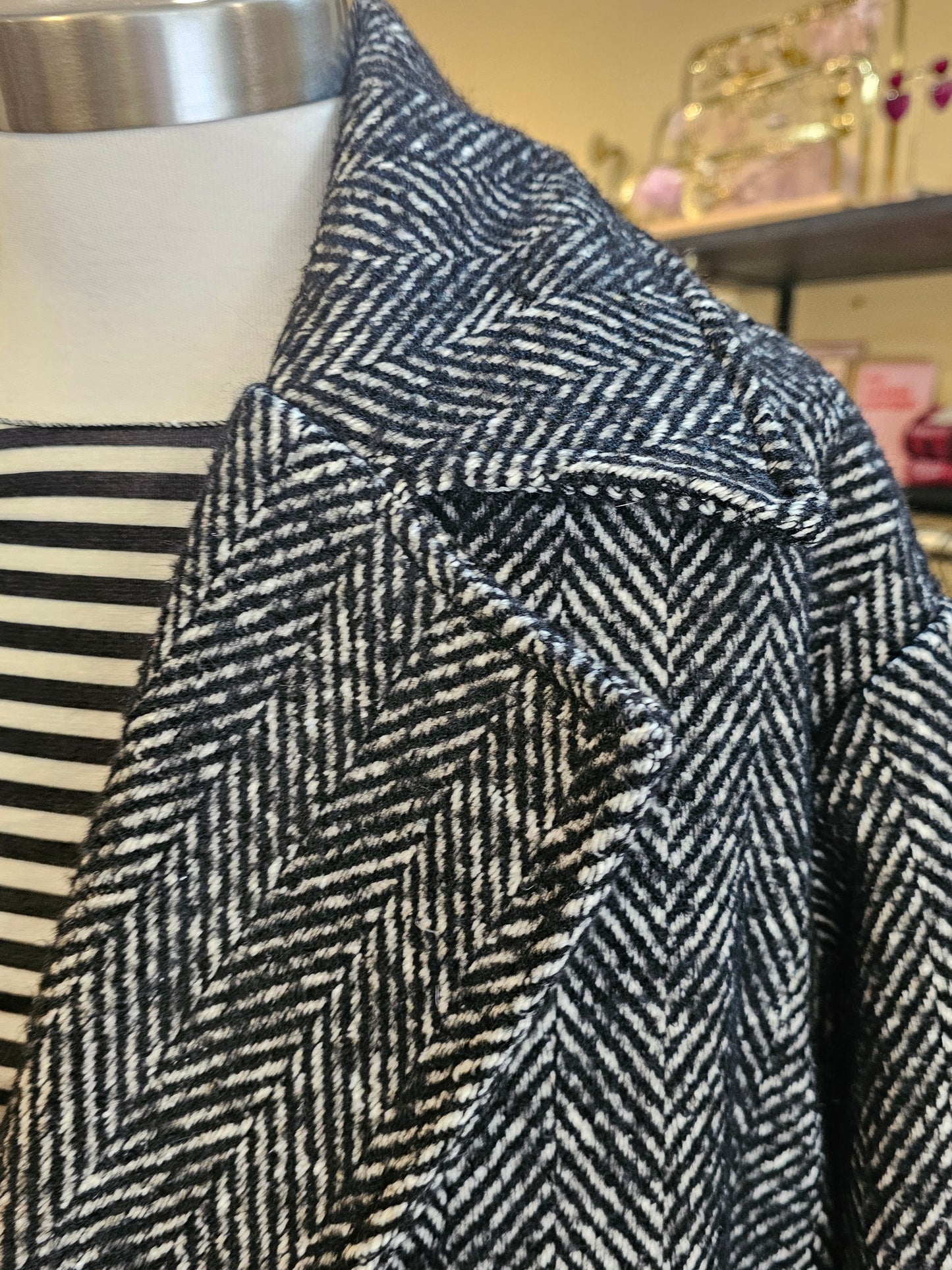 Blouson chevrons noir et blanc Johanna Paris