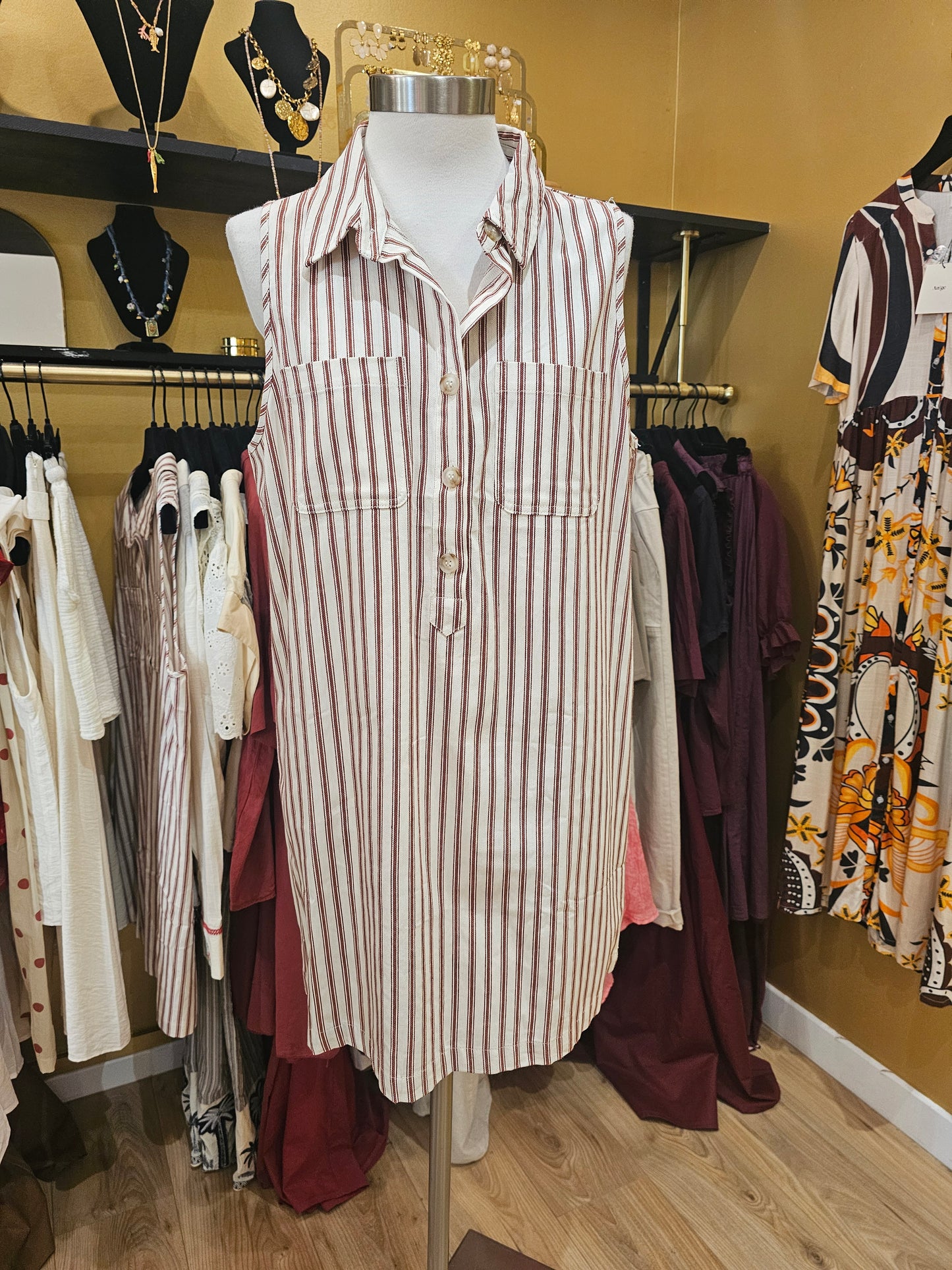 Robe courte rayée