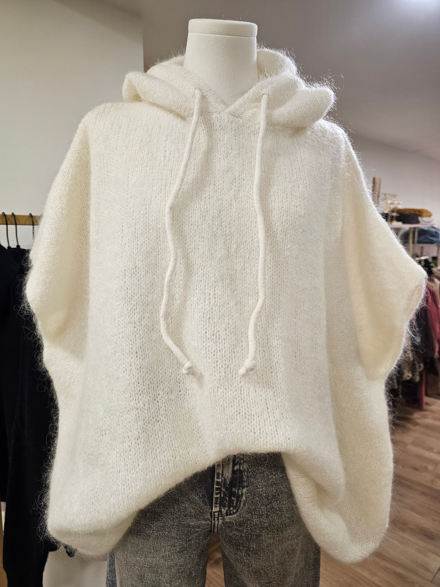 Pull capuche oversize Johanna Paris